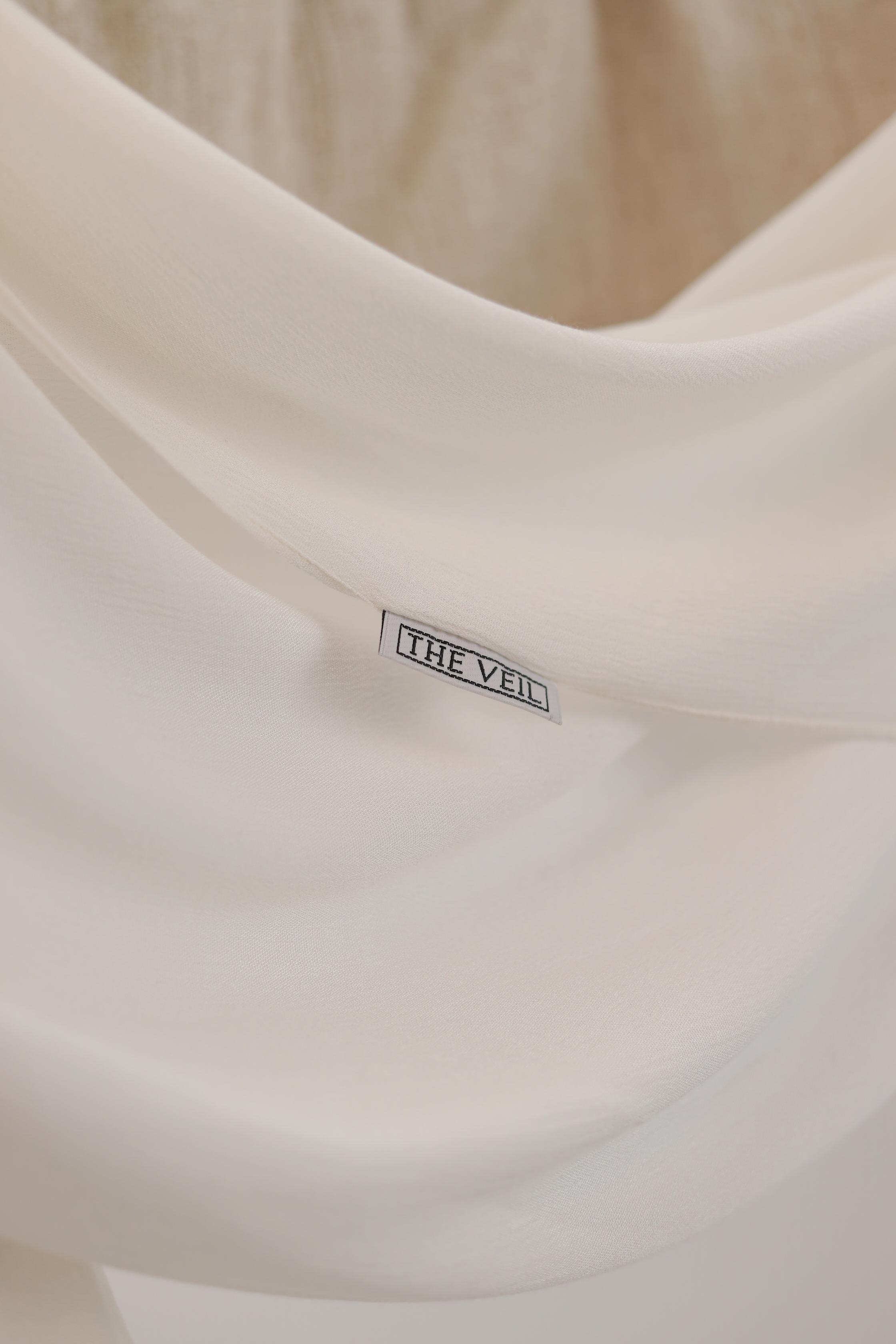 Off-White Veil
